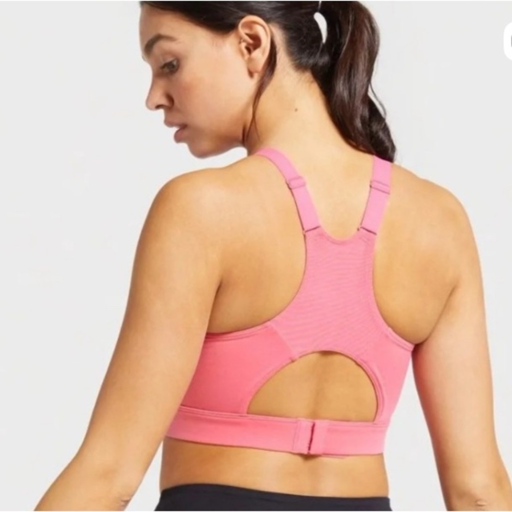 Gymshark Vibrant Pink Sports Bra - Picture 2 of 5